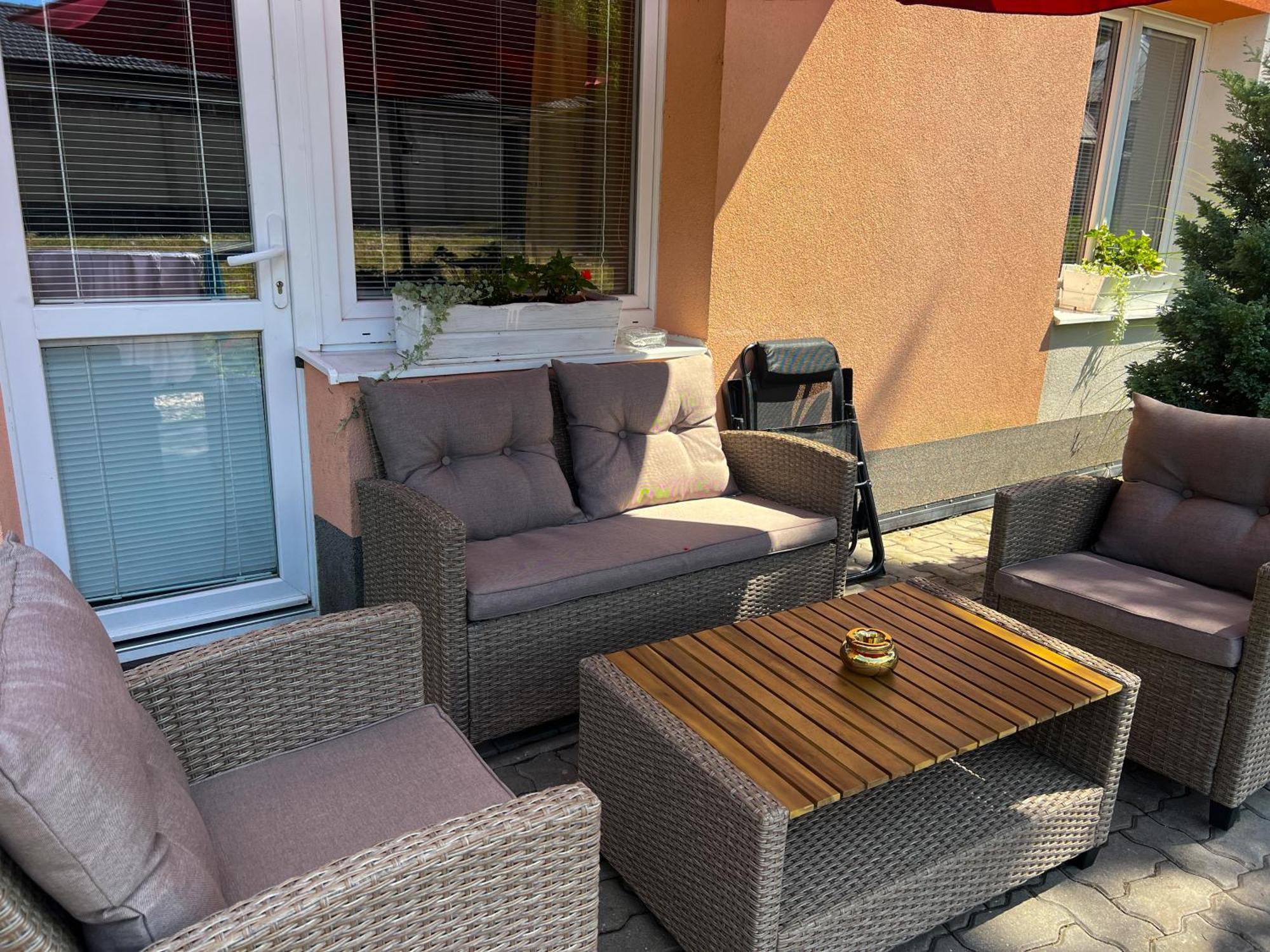 3 Bedroom Apartment In The Part Of The City Banská Bystrica Exteriör bild